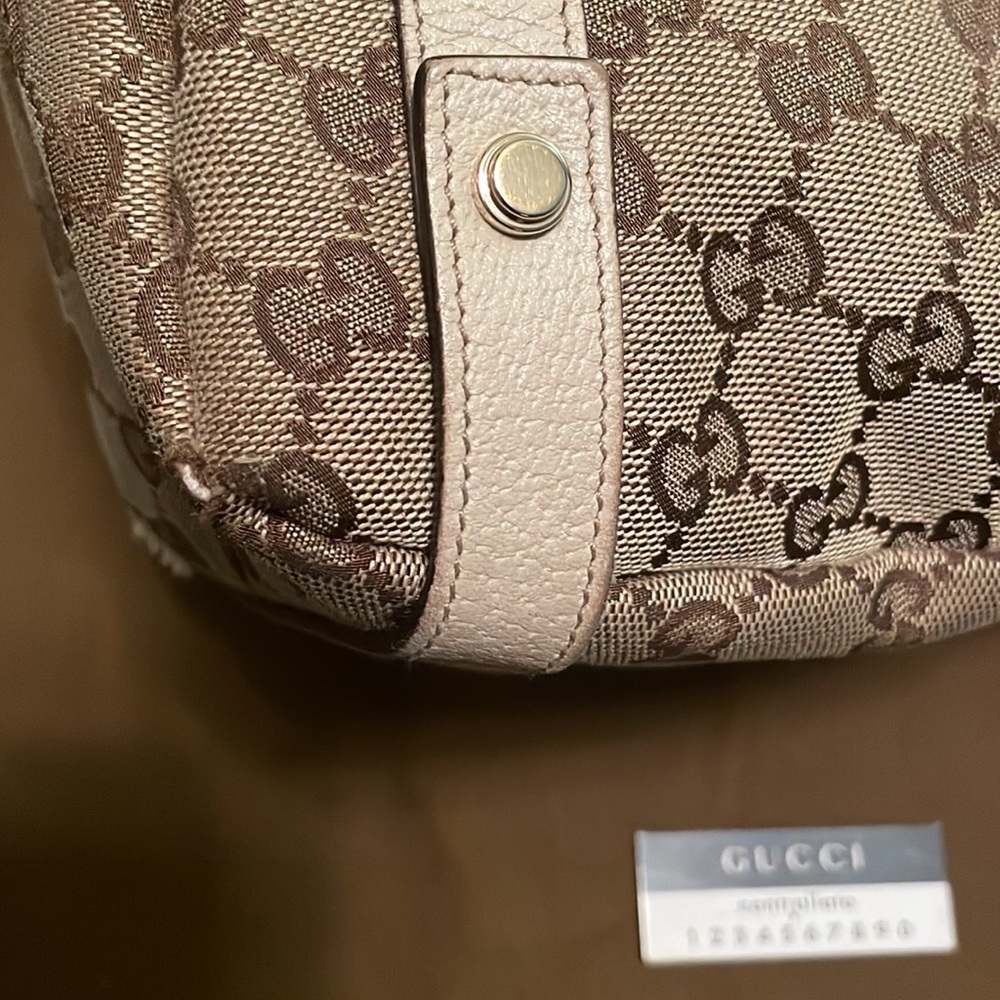 Authentic Gucci GG Abbey Canvas Tote Handbag - Picture 8 of 11